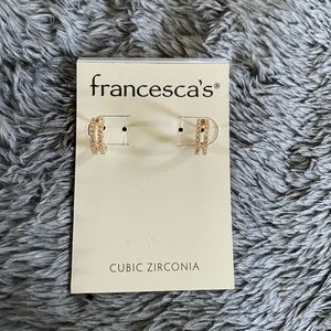 Francesca’s Small Gold hoop Earrings